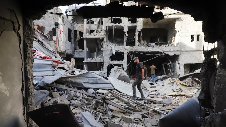 मिस्र में शांति वार्ता के लिए स्टेज तैयार लेकिन बमबारी नहीं रोक रहा इजरायल, 48 घंटे में 130 हमले, 94 की मौत