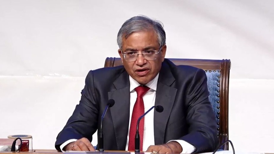 पटना में EC की प्रेस वार्ता शुरू.