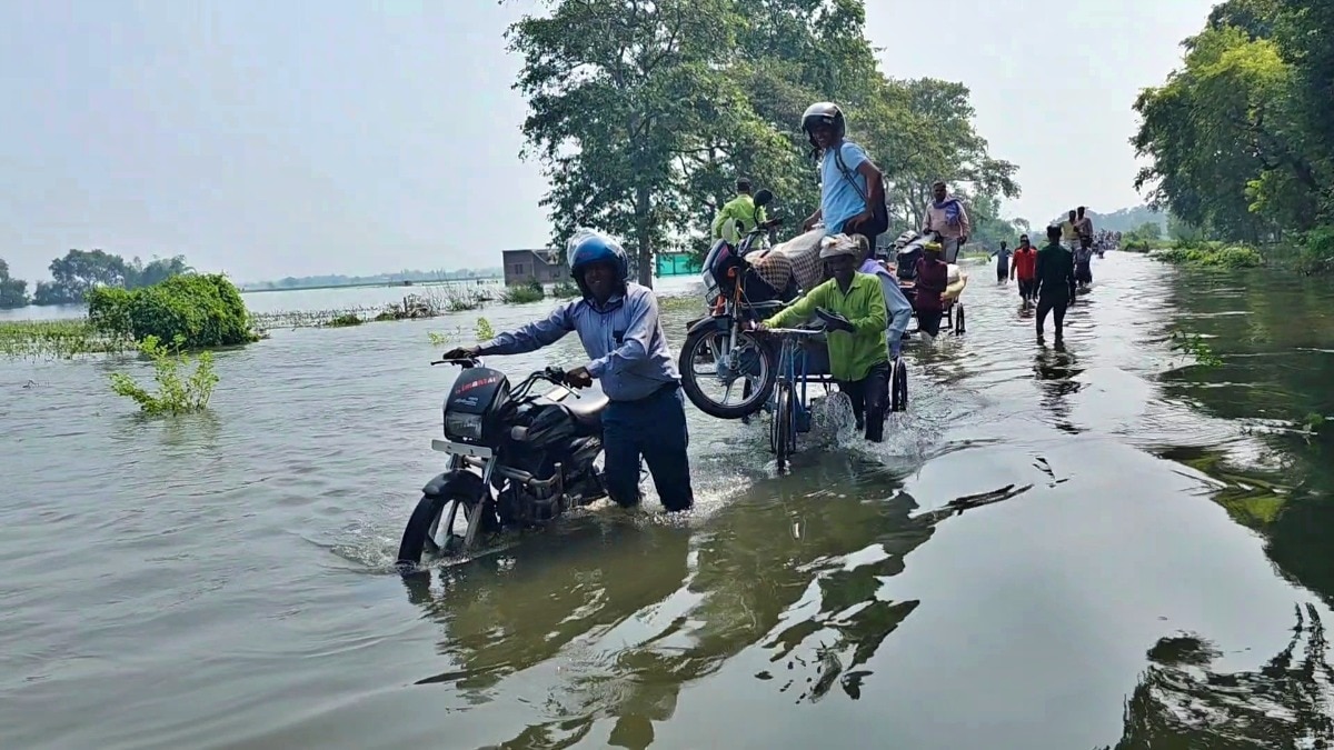 Rain wreaks havoc in Chandauli (Photo- ITG)