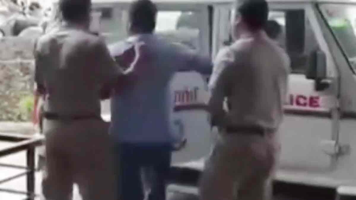 Doctor attacked by father of girl who died of amoebic fever