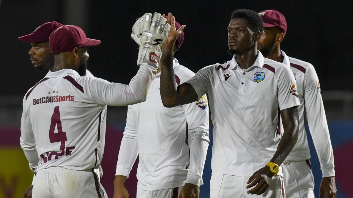 'हमारे सिस्टम में कैंसर है', भारत से मिली हार के बाद वेस्टइंडीज क्रिकेट पर भड़के कोच डेरेन सैमी