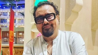 कौन हैं इस्माइल दरबार की दूसरी पत्नी आयशा (PHOTO: Instagram @ismaildarbarofficial)