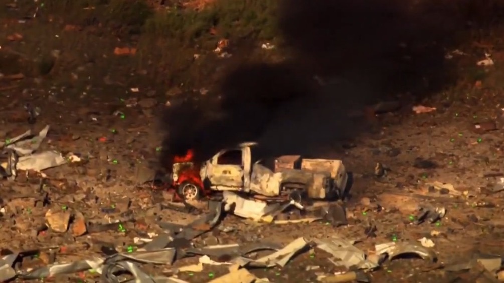 फैक्ट्री में हुआ धमाका इतना जोरदार था कि 24 किलोमीटर दूर तक झटके महसूस हुए. (Photo- Screengrab)