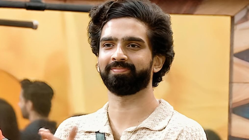 21 साल की अशनूर संग बढ़ी तलाकशुदा हीरो की नजदीकियां, अमाल ने कसा तंस, बोले- सब नकली… – amaal mallik digs abhishek bajaj ashnoor kaur bond bigg boss19 tmovf
