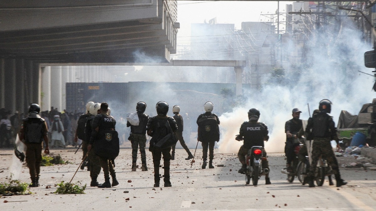 Clashes between TLP protesters and security forces in Pakistan.