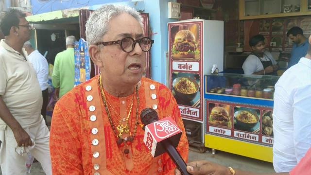 बुजुर्गों की जुबानी बिहार का मूड.(Photo: Prahalad Kumar/ITG)