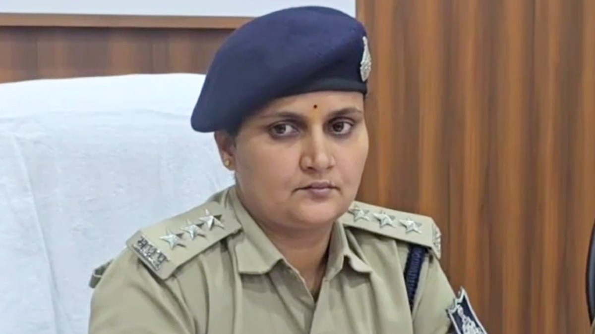 सिवनी हवाला लूट: CM मोहन यादव की सख्ती के बाद SDOP पूजा पांडेय समेत 5 गिरफ्तार; 11 पुलिसकर्मियों पर डकैती-अपहरण की FIR – seoni hawala loot police officers sdop pooja pandey arrested lcln