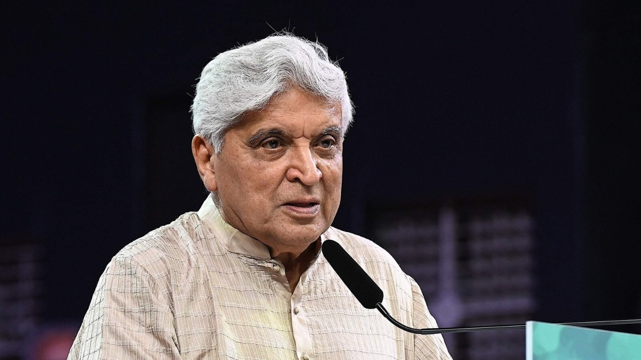 Javed Akhtar was invited as the chief guest to preside over a mushaira on September 1, at the West Bengal Urdu Academy's four-day literary festival. (Image: File)