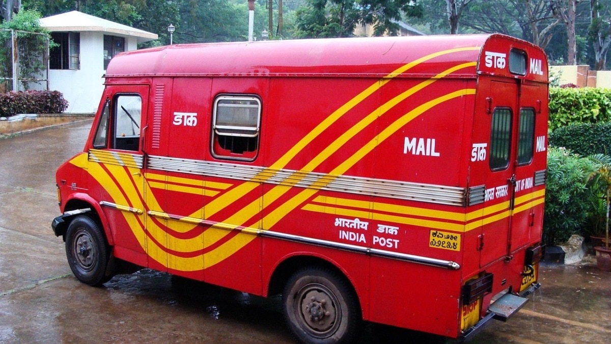 Indian Post Resumes US Service