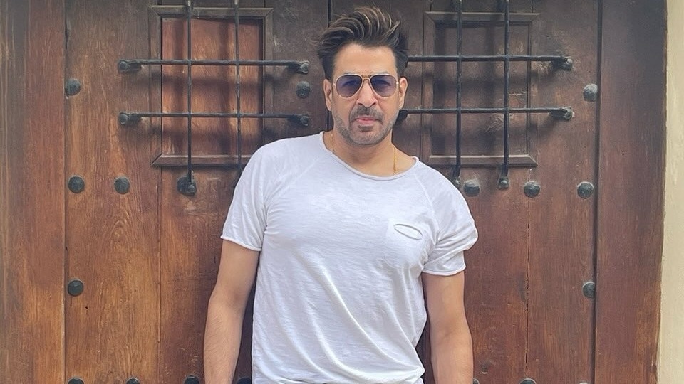 सोशल मीडिया सेंसेशन बनी रजत बेदी की बेटी, तस्वीरों का हुआ गलत इस्तेमाल, एक्टर बोला- वो डर...