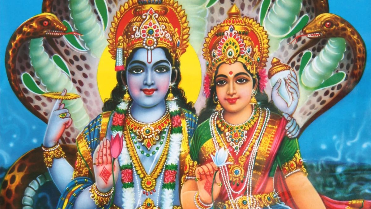 देवी लक्ष्मी और भगवान विष्णु करते हैं संसार का पालन पोषण