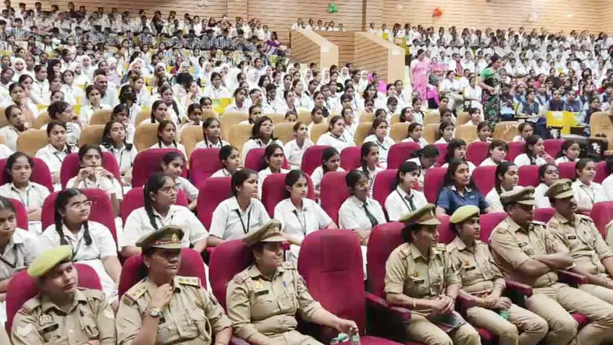 सहारनपुर में साइबर सुरक्षा जागरूकता कार्यक्रम (Photo: Screengrab)