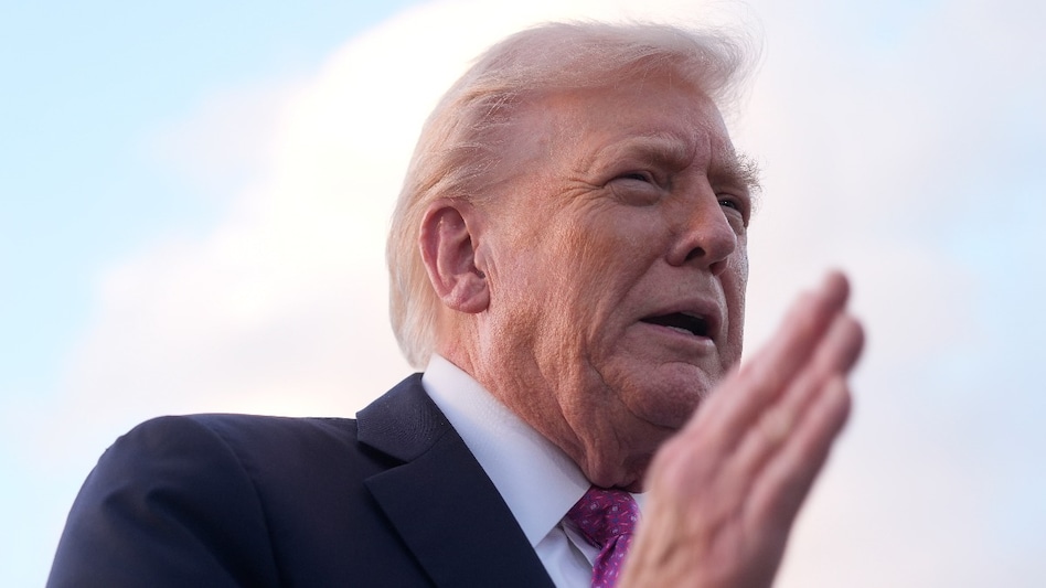 ट्रंप ने कहा कि मेरा काम जान बचाना है, नोबेल लेना नहीं (Photo: AP) ट्रंप ने कहा कि मेरा काम जान बचाना है, नोबेल लेना नहीं (Photo: AP)