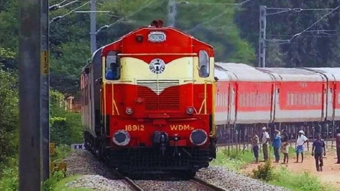 दो भाइयों ने फैलाई थी ट्रेन बम की झूठी अफवाह. (Photo: Representational )