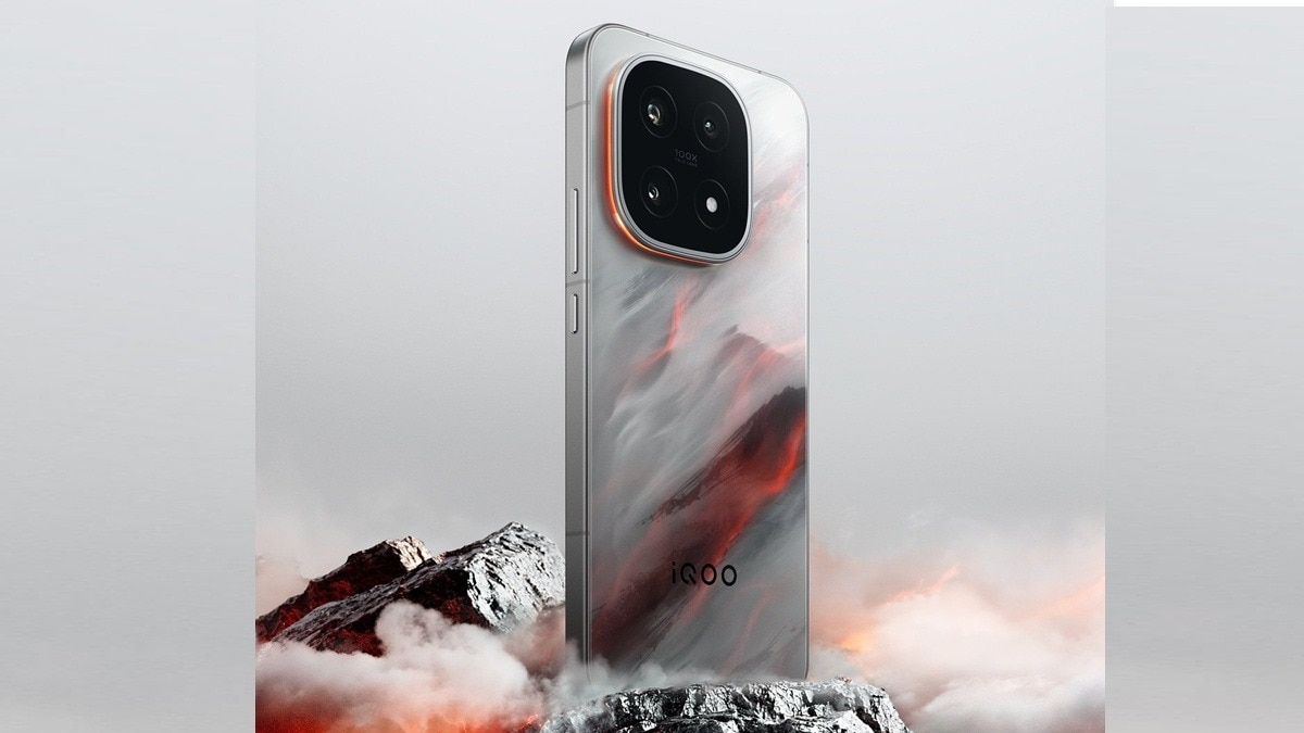 iQOO 15