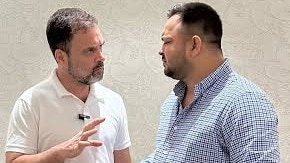 243 सीटों पर महागठबंधन के 254 उम्मीदवार, NDA को घेरने में तेजस्वी कहीं खुद तो नहीं फंस गए?