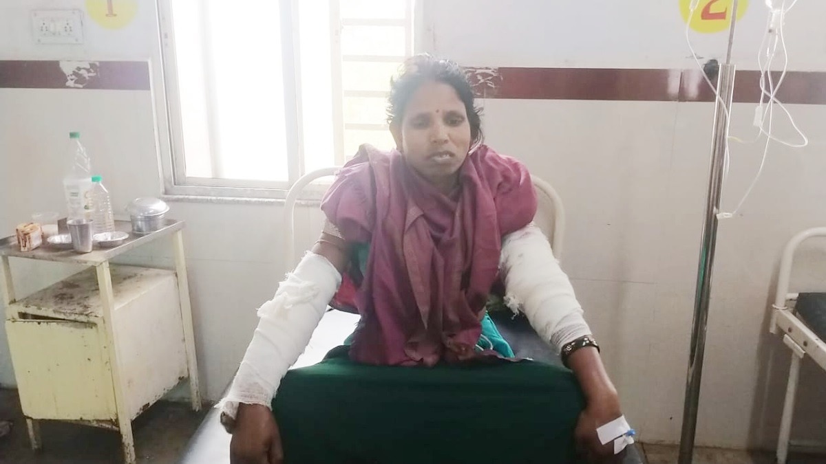 पति ने सरे बाजार काटे पत्नी के दोनों हाथ, CCTV फुटेज आया सामने