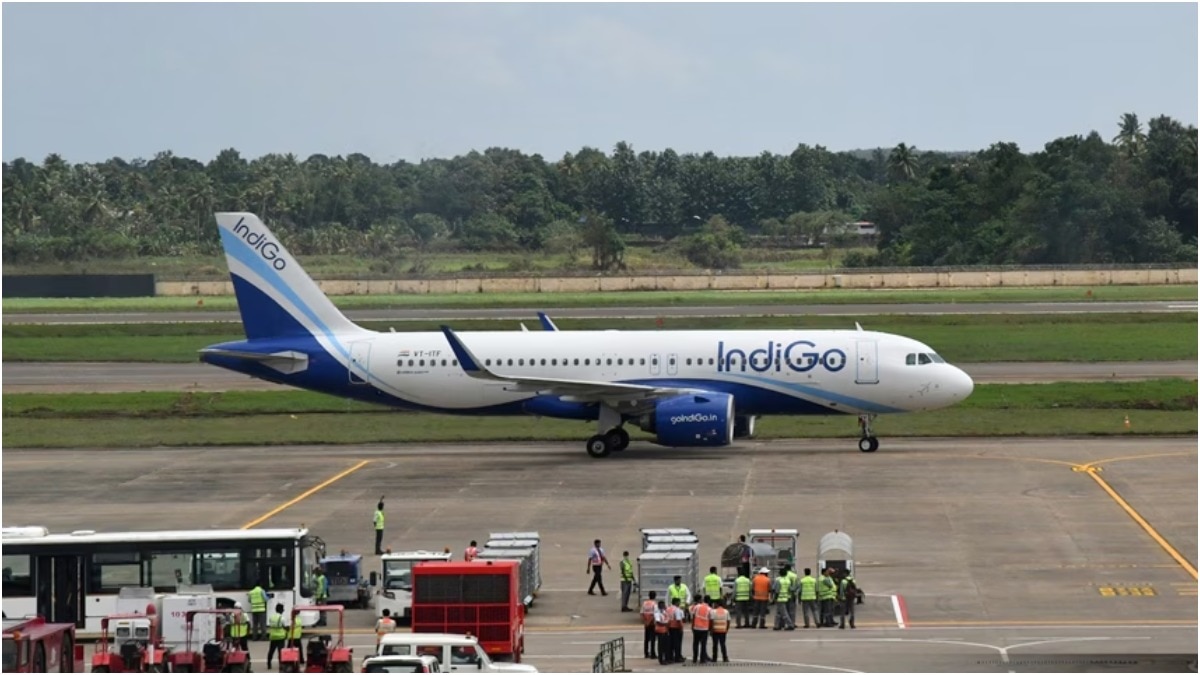 हवा में था IndiGo का विमान… टैंक से लीक होने लगा फ्यूल, वाराणसी में इमरजेंसी लैंडिंग – IndiGo Kolkata to Srinagar Flight made an emergency landing at Varanasi Airport due to fuel leak ntc