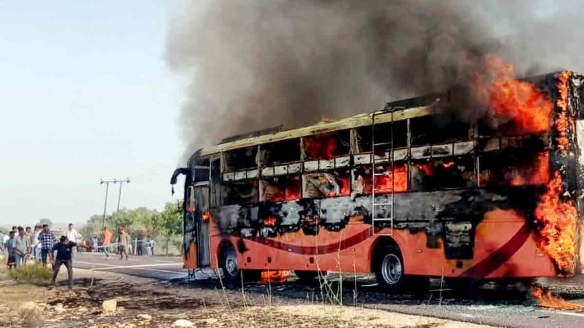 Bus fire in jaisalmer