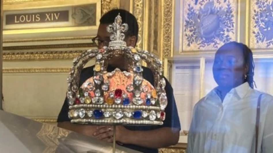 पेरिस स्थित म्यूजियम में पिछले हफ्ते डकैती हुई थी. (Photo- AP) पेरिस स्थित म्यूजियम में पिछले हफ्ते डकैती हुई थी. (Photo- AP)