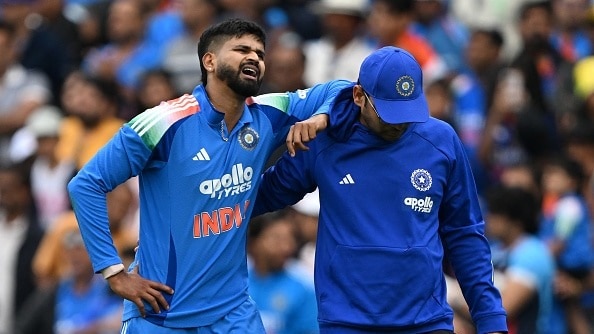 ICU में एडमिट हैं श्रेयस अय्यर, सिडनी वनडे में कैच लेने के दौरान हुए थे चोटिल