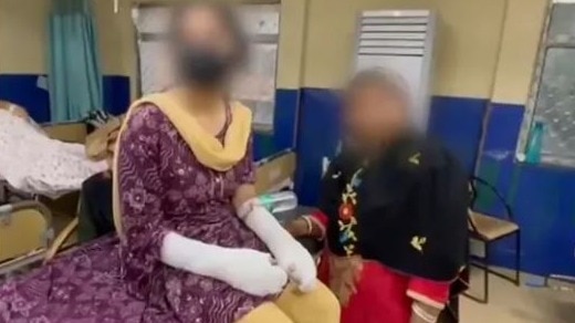 दिल्ली एसिड अटैक केस में नया मोड़... लड़की के बयानों में विरोधाभास, पुलिस जांच में चौंकाने वाले खुलासे
