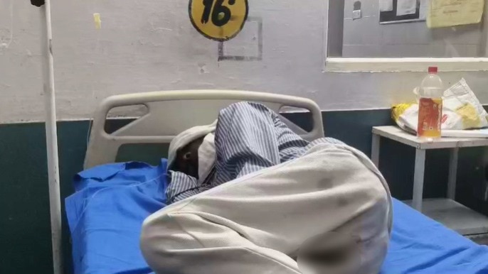 Injured husband admitted to hospital (Photo- ITG)