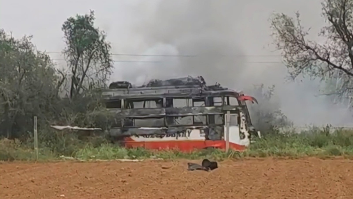 बस चालक फरार.(Photo: Vishal Sharma/ITG)