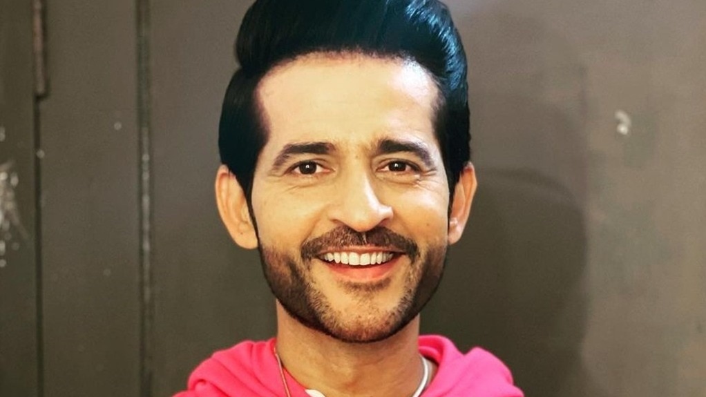 '24 घंटे में 22 घंटे किया है काम, थककर सेट के फर्श पर सोया हूं', बोले हितेन तेजवानी