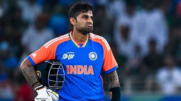 सूर्यकुमार यादव ने टी20 में पूरे किए अपने 150 छक्के (Photo: BCCI)