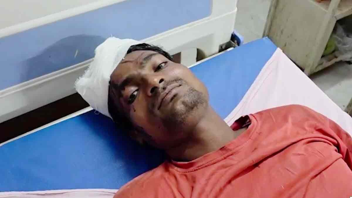 The contractor tied the worker with a rope and beat him. 