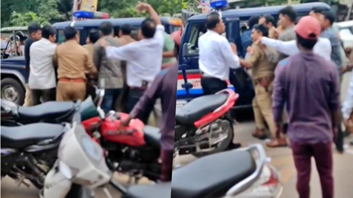 कानपुर में पुलिस और वकील में झड़प (Photo- Screengrab)