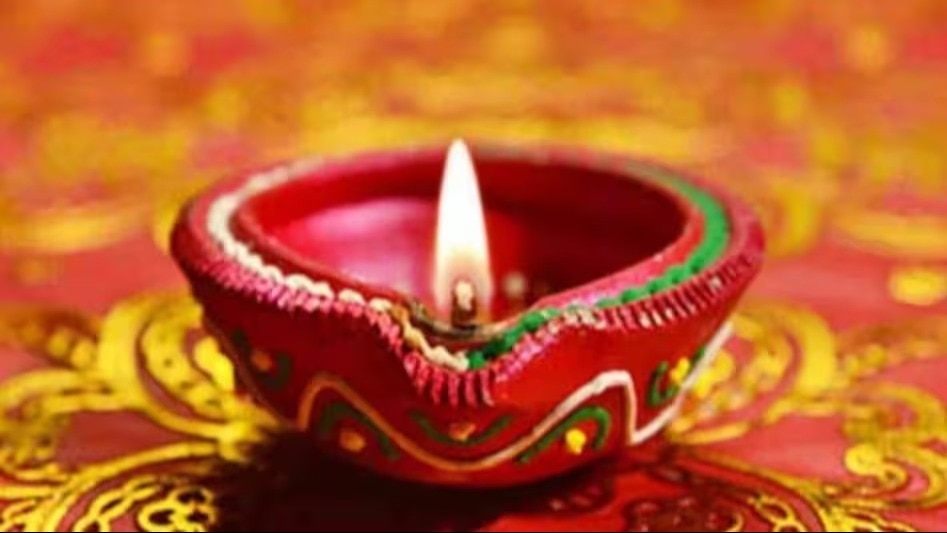 Follow 4 ways to light a lamp at home, money will rain