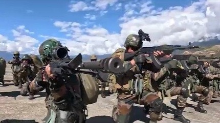 पूर्वी प्रचंड प्रहार: मेचुका में तीनों सेनाओं का संयुक्त युद्धाभ्यास, भविष्य की लड़ाई की तैयारी