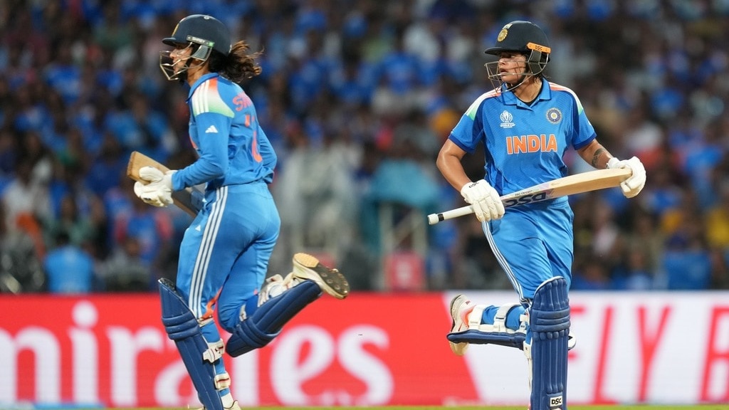 ओपनिंग चली, मिडिल ऑर्डर धराशाई, नहीं बन पाए 300...टीम इंडिया से कहां हुई बैटिंग में चूक