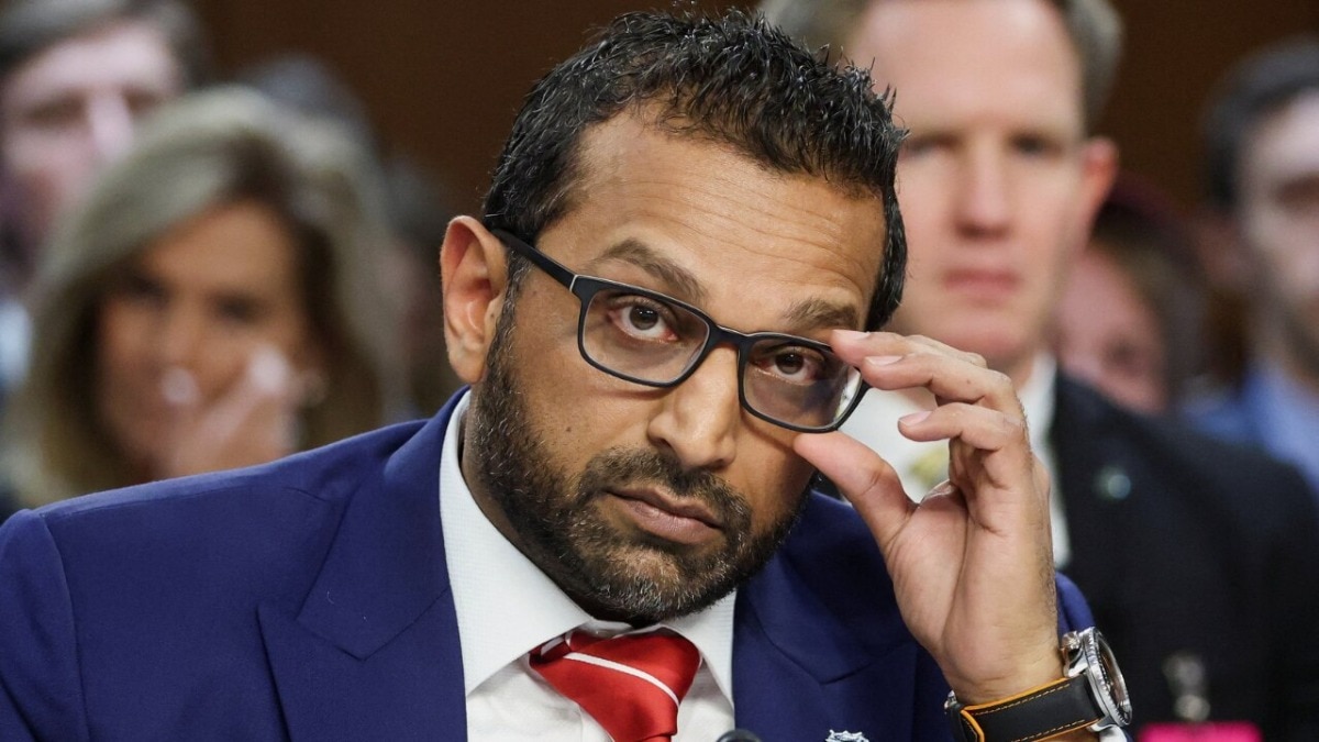 पहले FBI के जेट से गर्लफ्रेंड से मिलने गए... जब आरोप लगे तो काश पटेल बचाव में देने लगे देशभक्ति की दलील