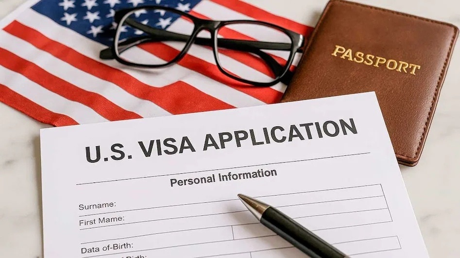 US Visa Reject: 1 करोड़ सैलरी, 60 सेकंड में वीजा रिजेक्ट... इंजीनियर ने कहा- ये क्या हो गया मेरे साथ?