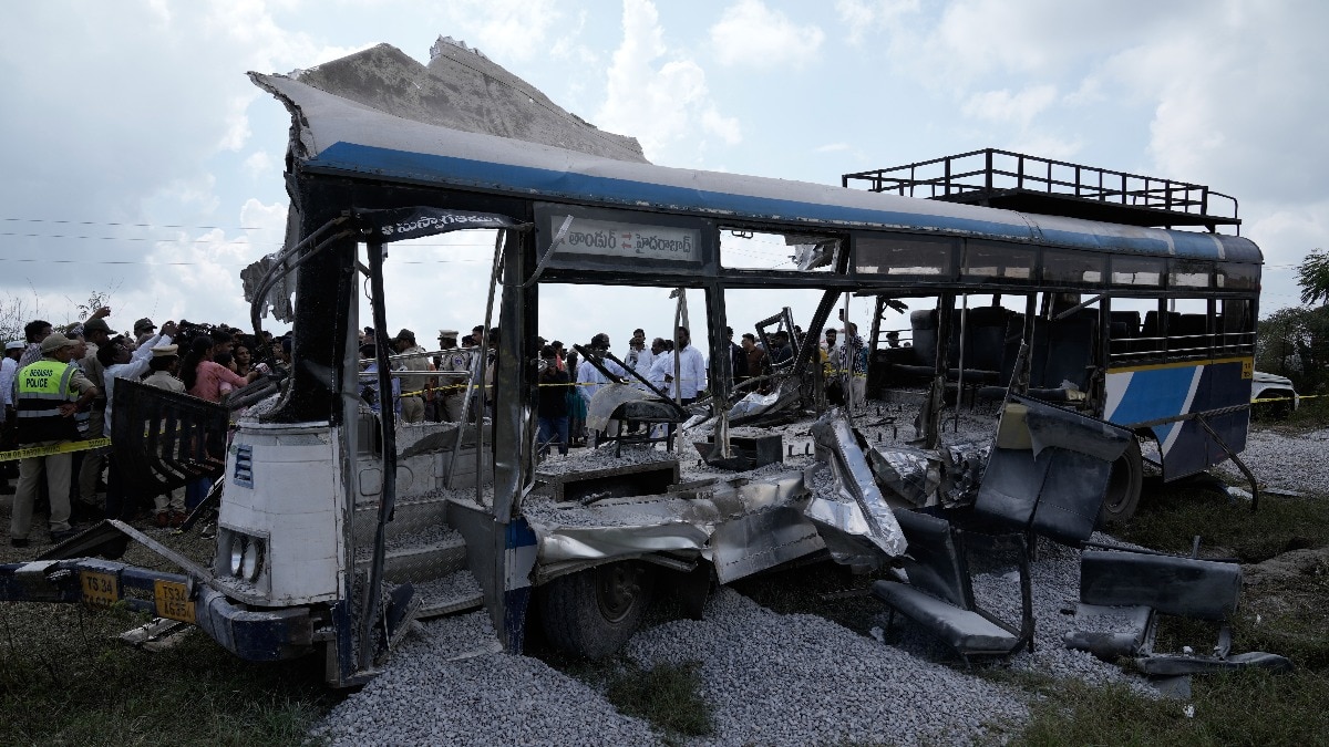 सड़क पर रफ्तार का तांडव, 24 घंटे के भीतर पांच हादसों में 60 लोगों ने गंवाई जान