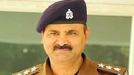 UP पुलिस के CO ने 10 साल में बनाई 100 करोड़ की संपत्ति, 1998 में दारोगा के पद पर हुई थी ज्वाइनिंग