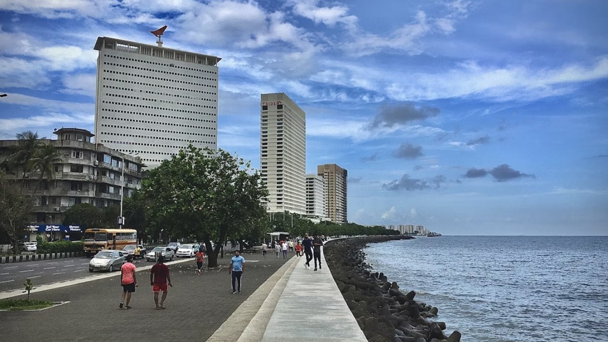 एशिया के सबसे खुशहाल शहरों में टॉप पर मुंबई (Photo: Unsplash)