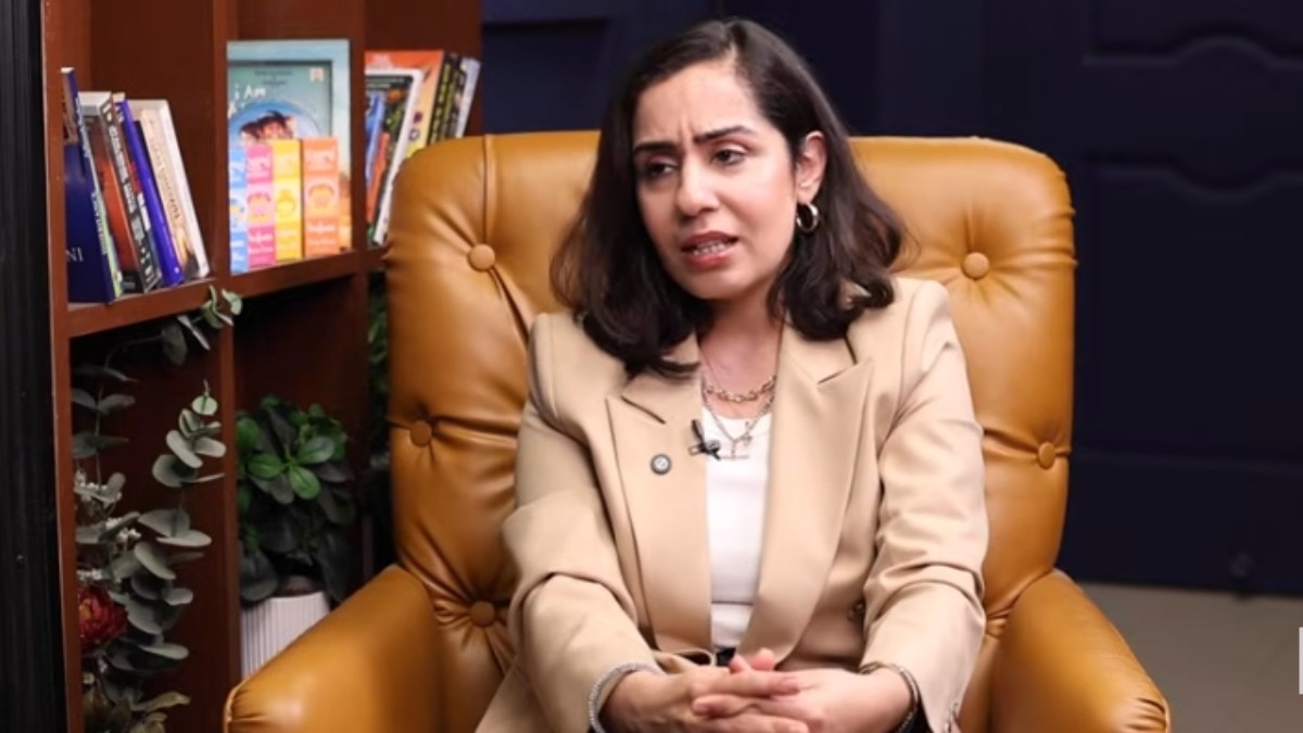 मशहूर बॉलीवुड एक्ट्रेस पैसों के लिए बनी एस्कॉर्ट, बॉयफ्रेंड ने कराई जासूसी, प्राइवेट डिटेक्टिव ने खोला राज