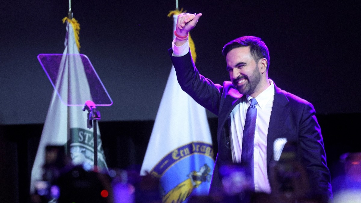 'हम पुराने से नए दौर की तरफ कदम बढ़ा रहे...', जीत के जश्न में ममदानी ने नेहरू को किया याद