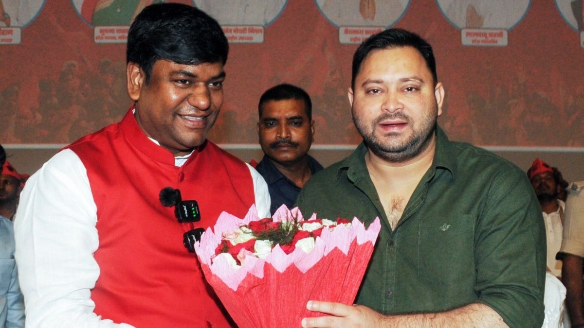 गौरा-बौराम में ऐसा क्या हुआ? फ्रेंडली फाइट हुई टाइट तो मुकेश सहनी ने अपने भाई को करा लिया एग्जिट