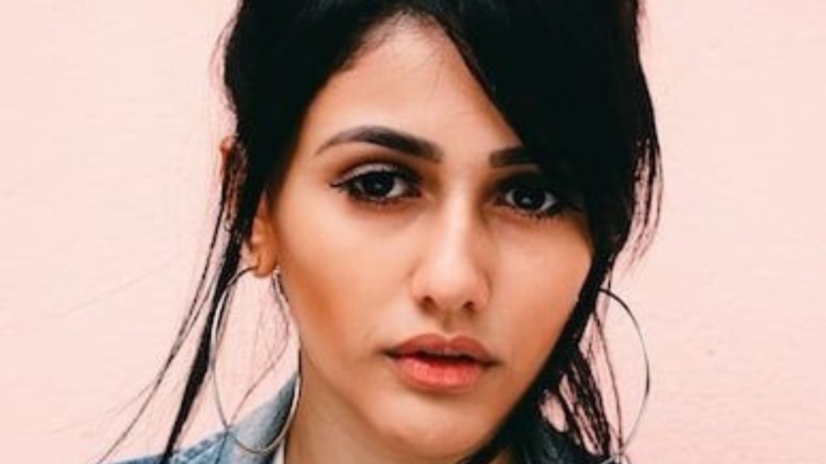 जिसे ब्राजीलियन मॉडल बता रहे राहुल गांधी, जानें उसके 'मैथ्यूज फरेरो' नाम की सच्चाई