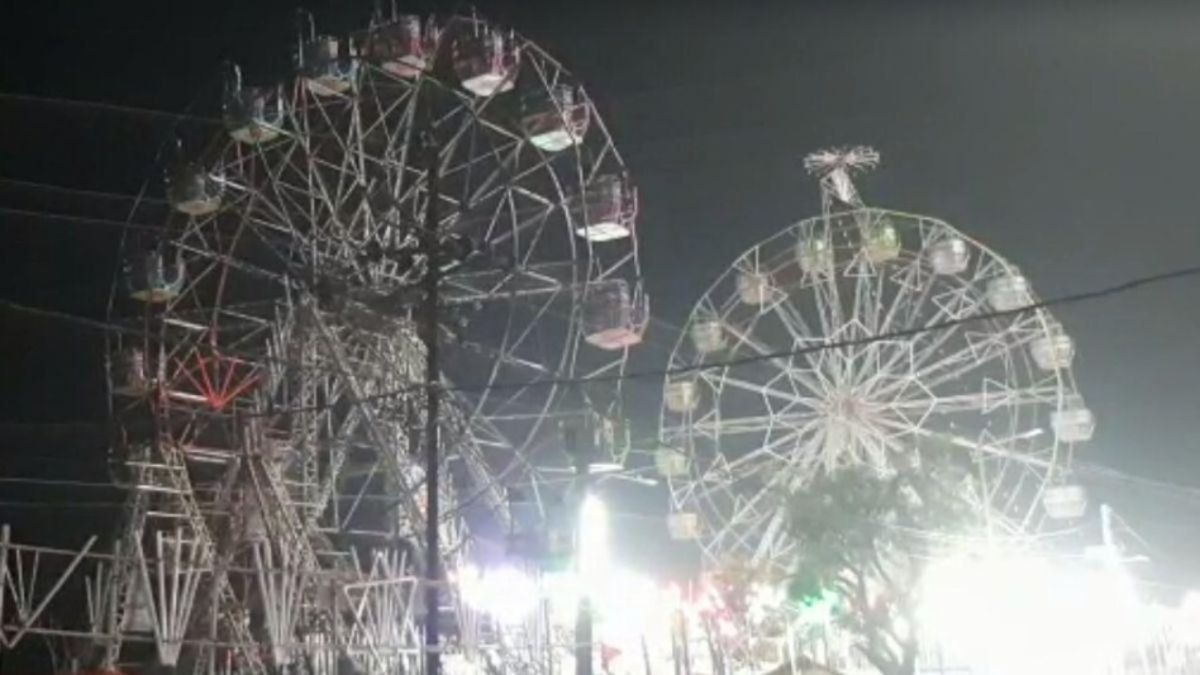 बुलंदशहर के मेले में दर्दनाक हादसा... अचानक टूटकर गिरा झूला, 6 साल की बच्ची की मौत