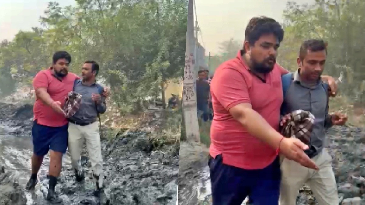 BKU leader Ankush Pradhan dragged Seenchpal through mud (Photo- Screengrab)
