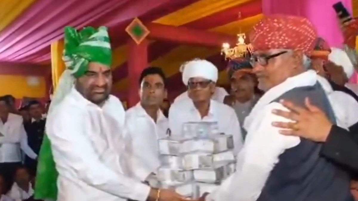 करोड़ों में कैश, सोना-चांदी देने वाले राजस्थान के वीडियो देखे हैं? कब दिए जाते हैं इतने पैसे