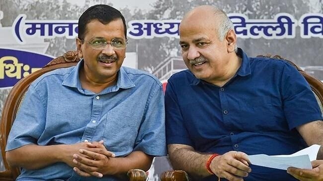 Kejriwal, Sisodia