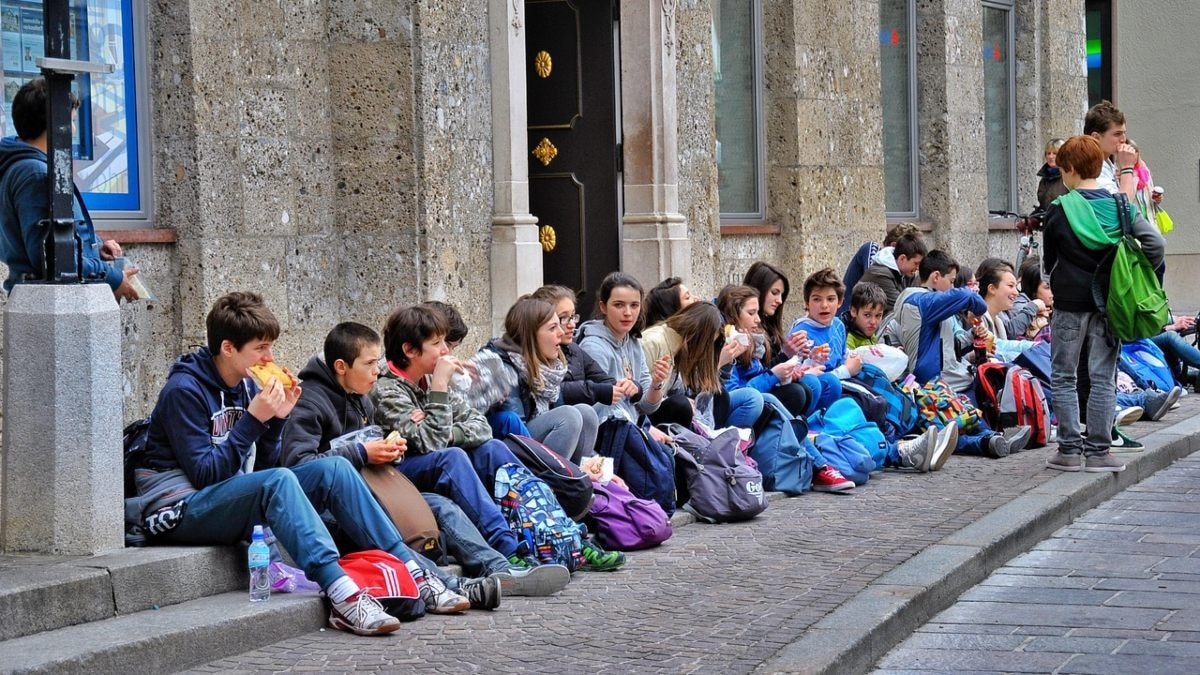 Fake News in England