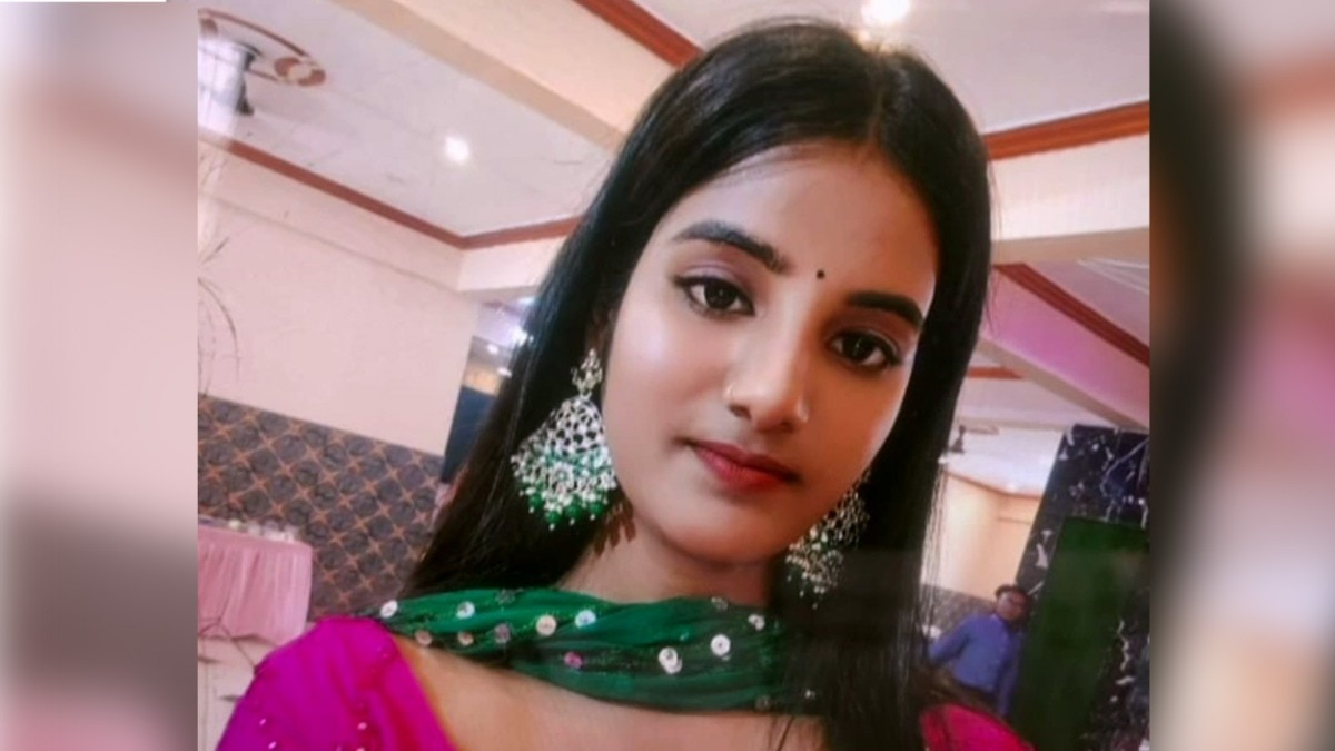 100 KM की रफ्तार से स्टंट कर रहे युवकों की लापरवाही ने ली छात्रा की जान, दांत टूटे, 50 मीटर दूर तक घिसटती चली गई